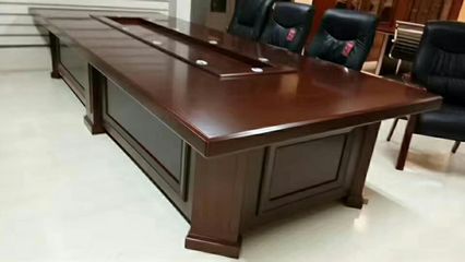 廠家直銷辦公家具 品質與價格兼得，開啟高效商務空間新時代